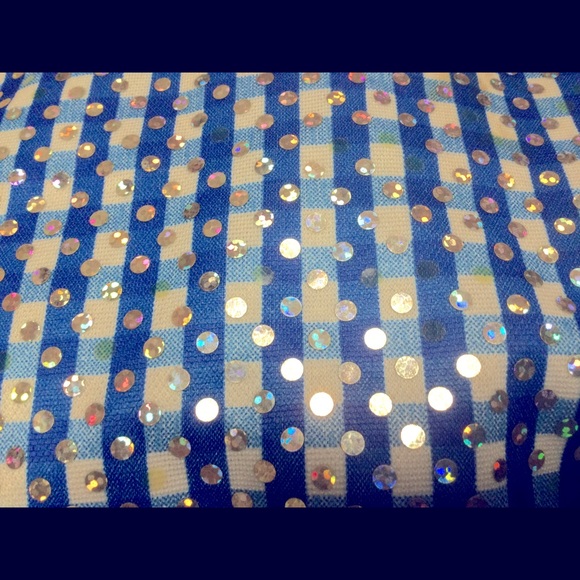 WIZARD OF OZ “DOROTHY” COSTUME - Picture 2 of 3